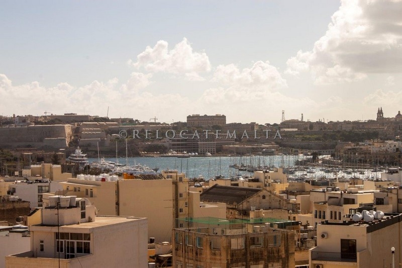 Penthouse, Gzira